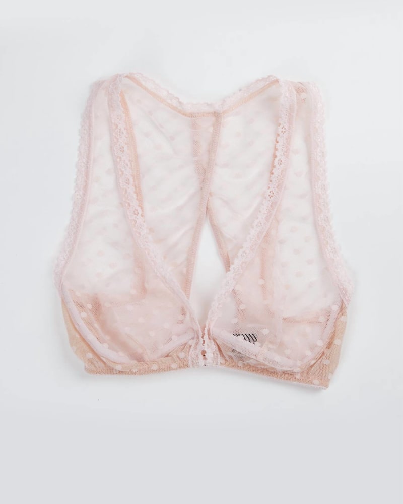 Front of a size L Coucou Lola Soft Cup Bra in Petal Pink in Petal Pink by ONLY HEARTS. | dia_product_style_image_id:334411